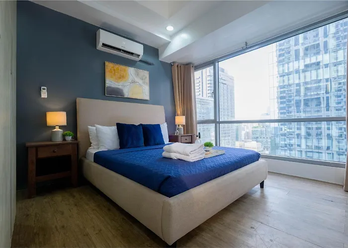 New! Spacious 2br In Bgc With Fast Wifi Apartamento